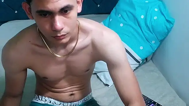 alexispaez457062 online show from 12/30/24, 12:43