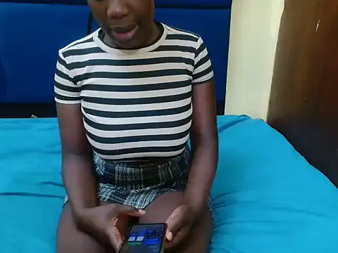 MilkyTitties online show from 02/25/26, 08:35