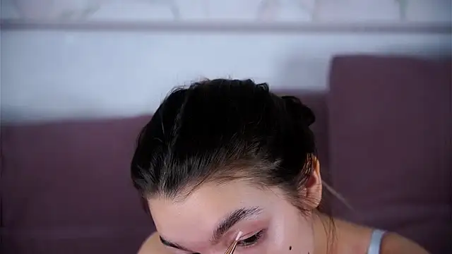 Snapshot of VeronaAppleberry chatting on 12/20/25, 01:12 VeronaAppleberry online show from 12/20/25, 01:12