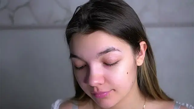 Snapshot of VeronaAppleberry chatting on 02/16/26, 01:46 VeronaAppleberry online show from 02/16/26, 01:46