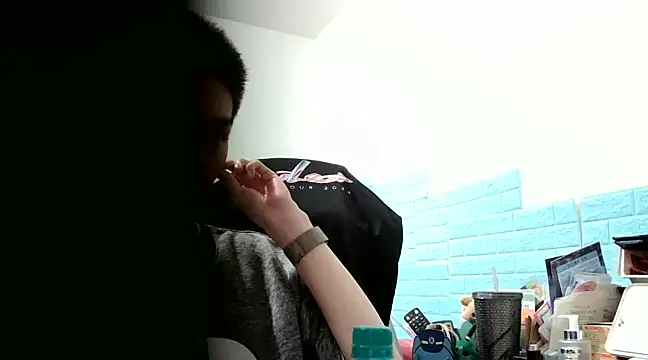 thisisbook 223 online show from 12/17/24, 09:05