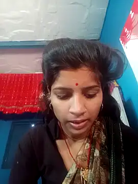 Snapshot of Nisha_Cute chatting on 03/09/26, 02:37 Nisha Cute online show from 03/09/26, 02:37