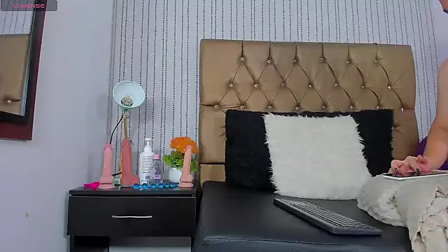 veneno hot online show from 03/19/25, 01:07