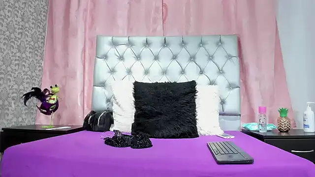 veneno hot online show from 10/27/25, 01:04