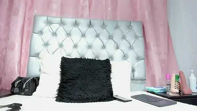 veneno hot online show from 11/11/25, 01:33