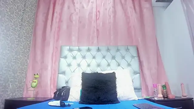 veneno hot online show from 11/28/25, 01:03