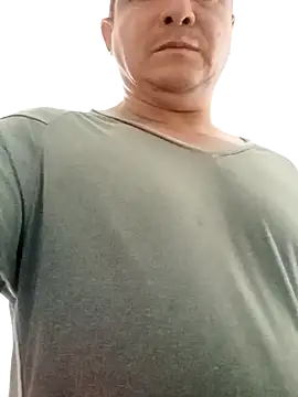 Snapshot of luchoarr chatting on 01/03/25, 01:25 luchoarr online show from 01/03/25, 01:25