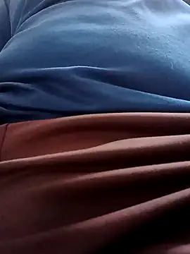 Snapshot of luchoarr chatting on 02/02/25, 01:30 luchoarr online show from 02/02/25, 01:30