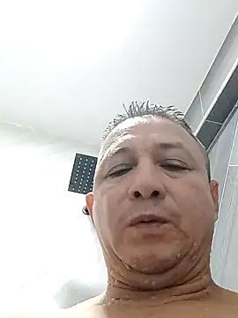 Snapshot of luchoarr chatting on 03/04/25, 10:49 luchoarr online show from 03/04/25, 10:49