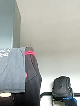 Snapshot of luchoarr chatting on 12/20/25, 08:38 luchoarr online show from 12/20/25, 08:38