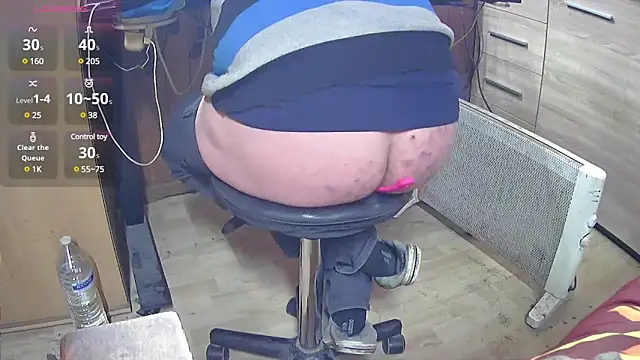 misteryman1956 online show from 03/18/25, 02:37