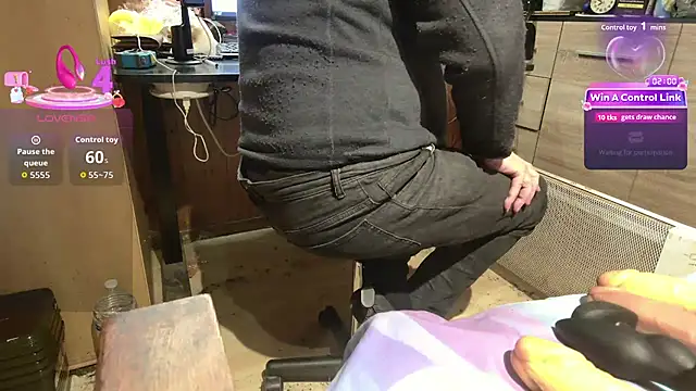 misteryman1956 online show from 03/10/26, 06:51