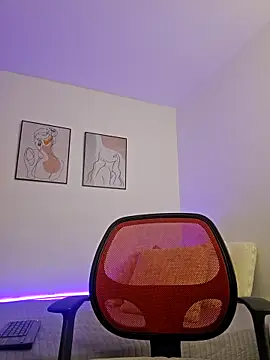 VictoriaEvaans  online show from 12/27/24, 10:59