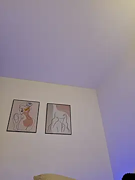 VictoriaEvaans  online show from 02/07/25, 12:53