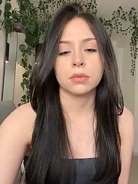 Snapshot of _SweetCandyy chatting on 12/29/24, 06:16  SweetCandyy online show from 12/29/24, 06:16