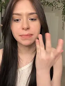 Snapshot of _SweetCandyy chatting on 01/28/25, 11:07  SweetCandyy online show from 01/28/25, 11:07