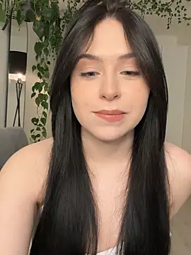 Snapshot of _SweetCandyy chatting on 02/10/25, 09:15  SweetCandyy online show from 02/10/25, 09:15