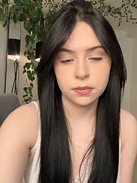 Snapshot of _SweetCandyy chatting on 02/11/25, 09:14  SweetCandyy online show from 02/11/25, 09:14