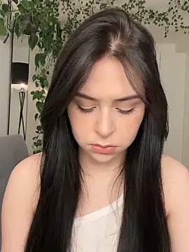 Snapshot of _SweetCandyy chatting on 02/19/25, 11:25  SweetCandyy online show from 02/19/25, 11:25