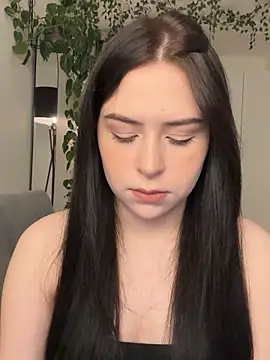 Snapshot of _SweetCandyy chatting on 03/15/25, 08:43  SweetCandyy online show from 03/15/25, 08:43