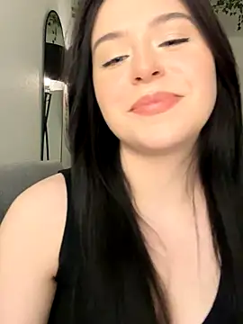 Snapshot of _SweetCandyy chatting on 09/13/25, 07:13  SweetCandyy online show from 09/13/25, 07:13