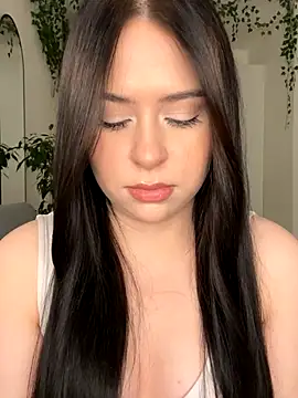 Snapshot of _SweetCandyy chatting on 11/09/25, 07:45 SweetCandyy online show from 11/09/25, 07:45