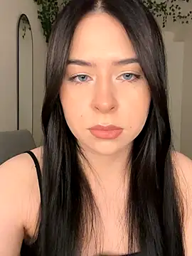 Snapshot of _SweetCandyy chatting on 11/21/25, 01:21 SweetCandyy online show from 11/21/25, 01:21