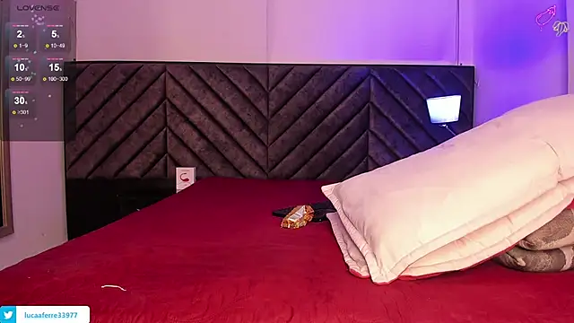 Snapshot of Luca_ferrer_ chatting on 12/30/24, 09:37 Luca ferrer online show from 12/30/24, 09:37