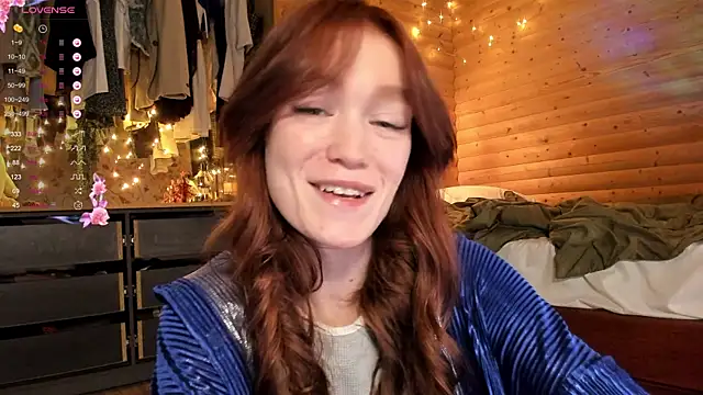 such juicee online show from 12/09/24, 12:08