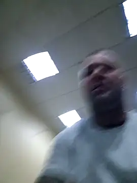 Snapshot of Crek666 chatting on 12/31/24, 08:59 Crek666 online show from 12/31/24, 08:59