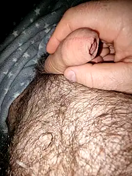 Snapshot of Crek666 chatting on 02/01/25, 10:13 Crek666 online show from 02/01/25, 10:13