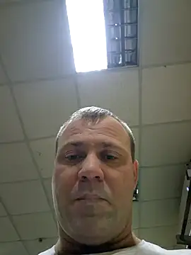 Snapshot of Crek666 chatting on 02/04/25, 06:57 Crek666 online show from 02/04/25, 06:57