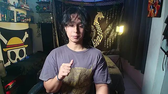Snapshot of kairozz chatting on 04/25/26, 12:13 kairozz online show from 04/25/26, 12:13
