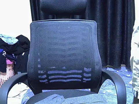 Horny-slut  online show from 06/19/26, 03:27