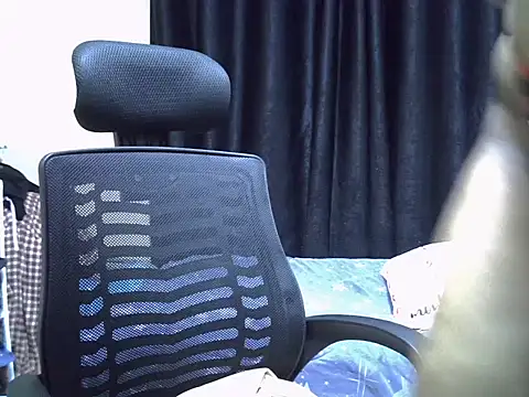 Horny-slut  online show from 07/15/26, 07:30