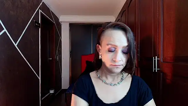 NatashaMason  online show from 02/04/25, 11:49