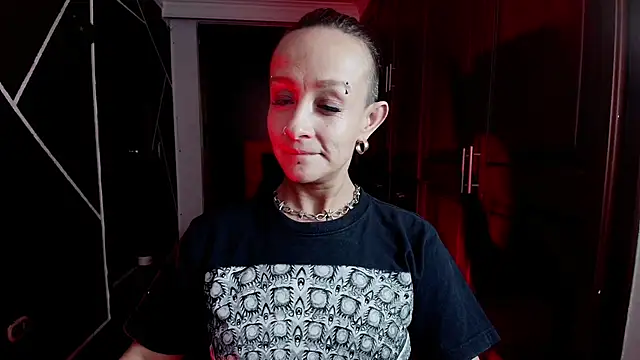 NatashaMason  online show from 02/06/25, 11:43