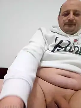 Snapshot of just_funhd chatting on 12/21/24, 05:18 just funhd online show from 12/21/24, 05:18