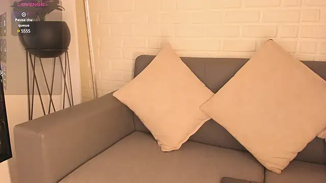 karina gomez 18 online show from 02/24/25, 02:19