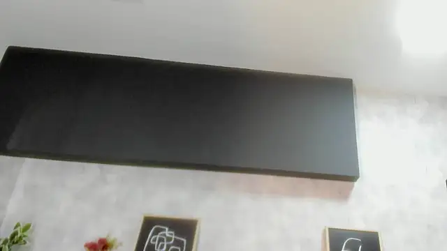 Snapshot of karina_gomez_18 chatting on 03/07/26, 11:40 karina gomez 18 online show from 03/07/26, 11:40