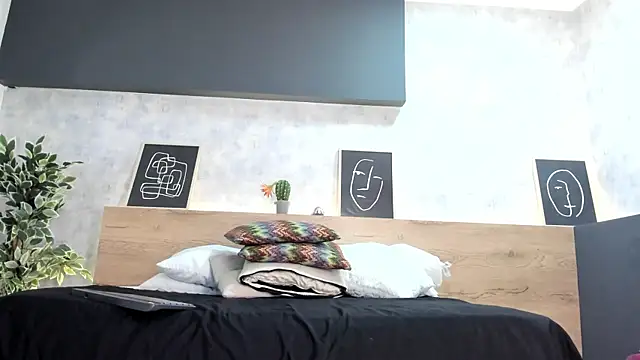 karina gomez 18 online show from 05/14/26, 10:44