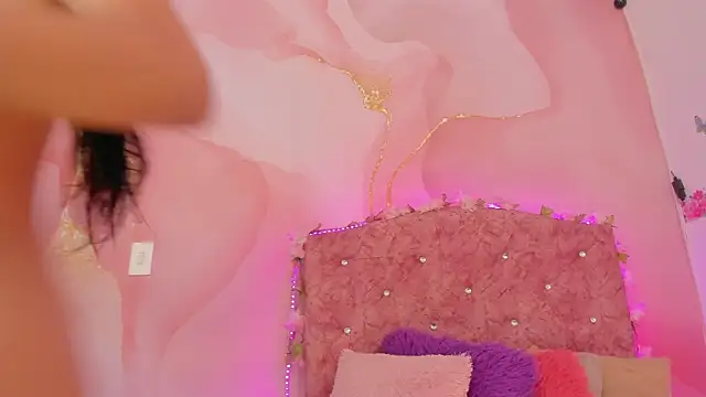 Bella  sweet online show from 12/14/24, 07:03