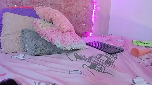 Bella  sweet online show from 02/09/25, 12:49