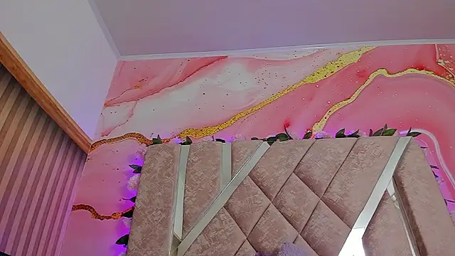 Snapshot of Bella__sweet chatting on 02/12/26, 10:54 Bella sweet online show from 02/12/26, 10:54