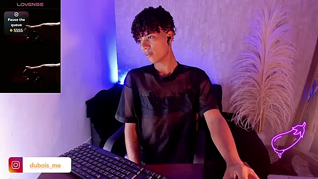 dubois men online show from 01/05/25, 07:28