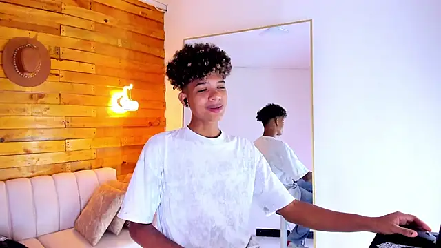 dubois men online show from 09/26/25, 07:51