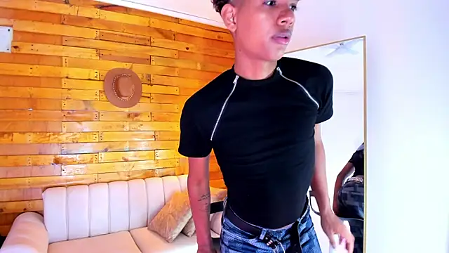 dubois men online show from 09/29/25, 07:51