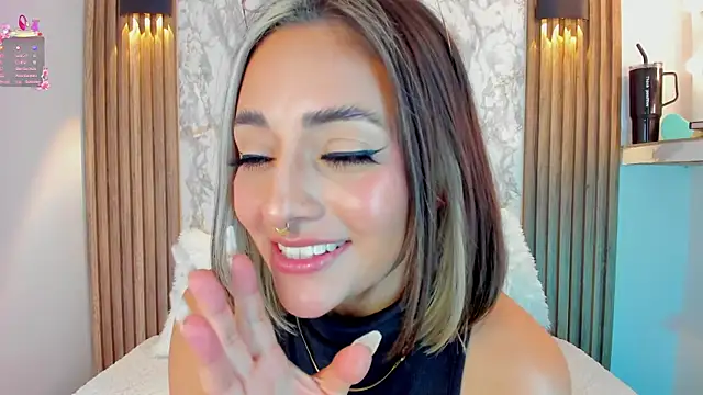 Nanda Vixen online show from 03/20/25, 05:24