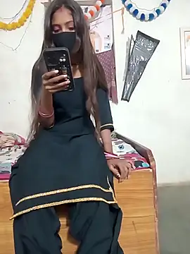 Lily Baby  online show from 11/29/25, 01:03