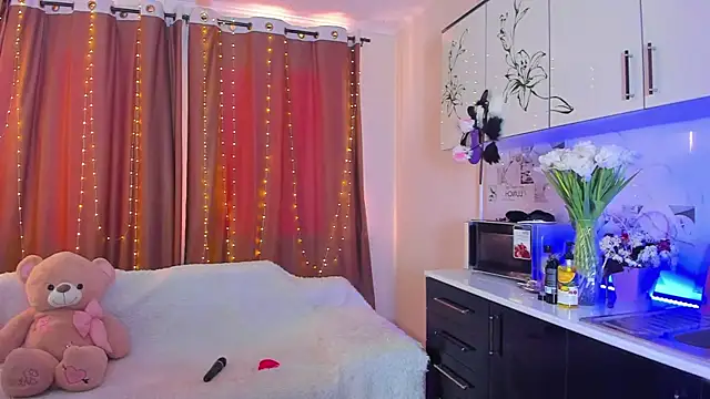 Dollyaa online show from 03/02/25, 10:14